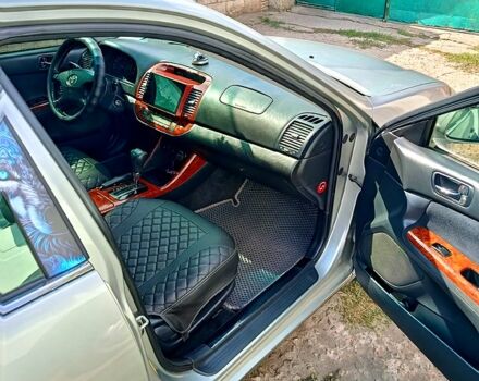 Сірий Тойота Камрі, об'ємом двигуна 2.4 л та пробігом 260 тис. км за 5500 $, фото 11 на Automoto.ua