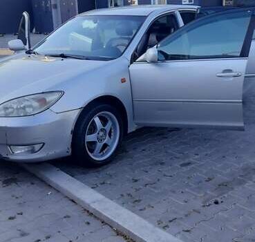 Серый Тойота Камри, объемом двигателя 3 л и пробегом 398 тыс. км за 4900 $, фото 21 на Automoto.ua