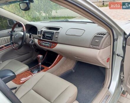 Тойота Камри 2004 в Белгород-Днестровском на Automoto.ua Серый Тойота Камри, объемом двигателя 2.36 л и пробегом 303 тыс. км за 5500 $, фото 13 на Automoto.ua