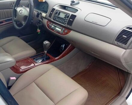 Серый Тойота Камри, объемом двигателя 3 л и пробегом 338 тыс. км за 5350 $, фото 9 на Automoto.ua