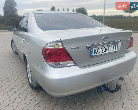 Серый Тойота Камри, объемом двигателя 2.4 л и пробегом 469 тыс. км за 6200 $, фото 8 на Automoto.ua