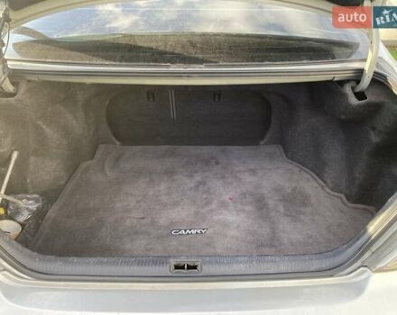 Сірий Тойота Камрі, об'ємом двигуна 3 л та пробігом 223 тис. км за 4400 $, фото 21 на Automoto.ua
