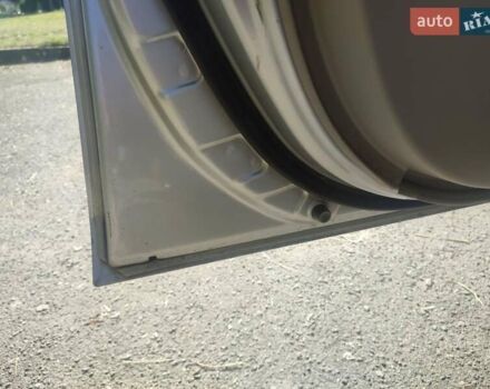 Серый Тойота Камри, объемом двигателя 2.36 л и пробегом 308 тыс. км за 4500 $, фото 4 на Automoto.ua