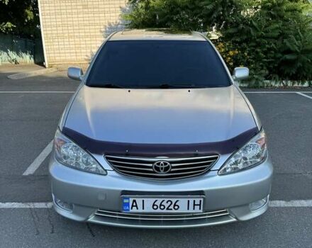 Серый Тойота Камри, объемом двигателя 2.36 л и пробегом 350 тыс. км за 6500 $, фото 1 на Automoto.ua