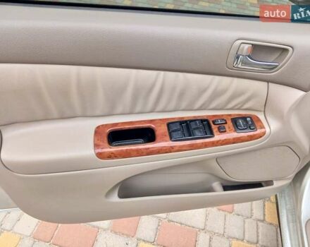 Тойота Камри 2004 в Белгород-Днестровском на Automoto.ua Серый Тойота Камри, объемом двигателя 2.36 л и пробегом 303 тыс. км за 5500 $, фото 30 на Automoto.ua