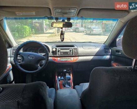 Серый Тойота Камри, объемом двигателя 2.36 л и пробегом 150 тыс. км за 5000 $, фото 4 на Automoto.ua