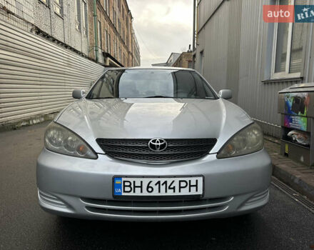 Серый Тойота Камри, объемом двигателя 3 л и пробегом 388 тыс. км за 4800 $, фото 3 на Automoto.ua