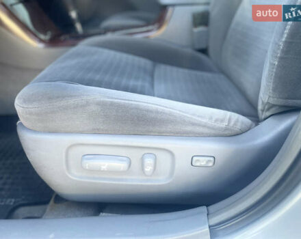 Серый Тойота Камри, объемом двигателя 2.4 л и пробегом 469 тыс. км за 6200 $, фото 14 на Automoto.ua