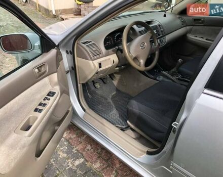 Серый Тойота Камри, объемом двигателя 2.4 л и пробегом 201 тыс. км за 5900 $, фото 11 на Automoto.ua