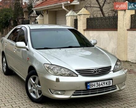 Серый Тойота Камри, объемом двигателя 2.36 л и пробегом 257 тыс. км за 8300 $, фото 14 на Automoto.ua