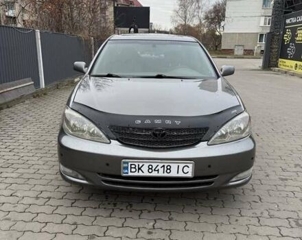 Сірий Тойота Камрі, об'ємом двигуна 3 л та пробігом 361 тис. км за 5500 $, фото 7 на Automoto.ua