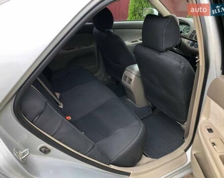 Серый Тойота Камри, объемом двигателя 2.4 л и пробегом 201 тыс. км за 5900 $, фото 8 на Automoto.ua