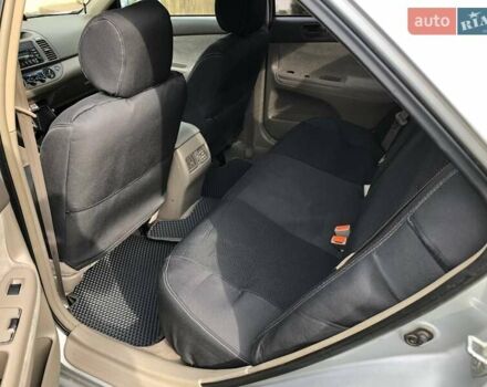 Серый Тойота Камри, объемом двигателя 2.4 л и пробегом 201 тыс. км за 5900 $, фото 9 на Automoto.ua