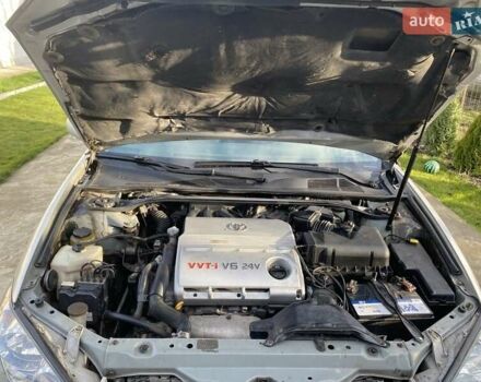Сірий Тойота Камрі, об'ємом двигуна 3 л та пробігом 223 тис. км за 4400 $, фото 6 на Automoto.ua