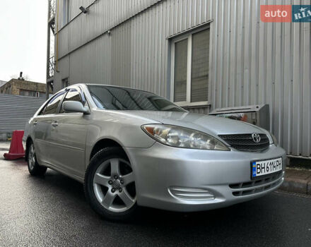 Серый Тойота Камри, объемом двигателя 3 л и пробегом 388 тыс. км за 4800 $, фото 2 на Automoto.ua