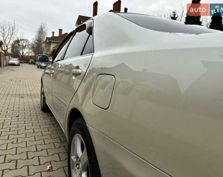 Серый Тойота Камри, объемом двигателя 2.36 л и пробегом 257 тыс. км за 8300 $, фото 40 на Automoto.ua