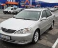 Серый Тойота Камри, объемом двигателя 3 л и пробегом 296 тыс. км за 6500 $, фото 1 на Automoto.ua