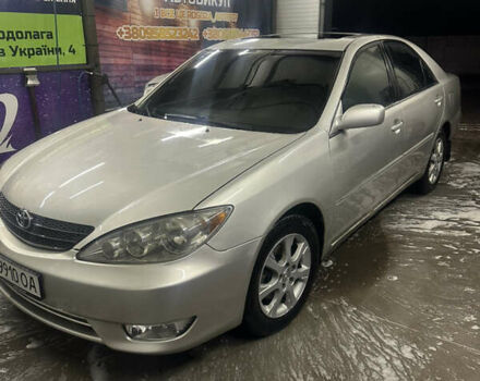 Сірий Тойота Камрі, об'ємом двигуна 3 л та пробігом 242 тис. км за 4300 $, фото 6 на Automoto.ua