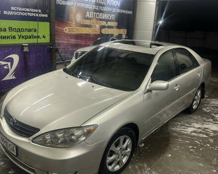 Сірий Тойота Камрі, об'ємом двигуна 3 л та пробігом 242 тис. км за 4300 $, фото 5 на Automoto.ua