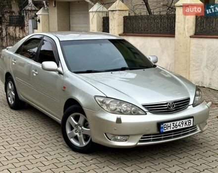 Серый Тойота Камри, объемом двигателя 2.36 л и пробегом 257 тыс. км за 8300 $, фото 17 на Automoto.ua