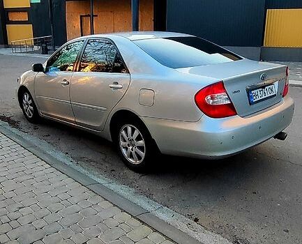 Сірий Тойота Камрі, об'ємом двигуна 3 л та пробігом 223 тис. км за 4600 $, фото 3 на Automoto.ua