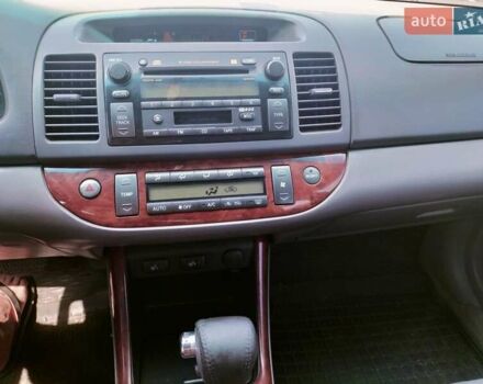 Сірий Тойота Камрі, об'ємом двигуна 3 л та пробігом 270 тис. км за 5000 $, фото 12 на Automoto.ua