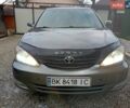 Серый Тойота Камри, объемом двигателя 3 л и пробегом 373 тыс. км за 4999 $, фото 1 на Automoto.ua