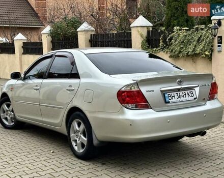 Серый Тойота Камри, объемом двигателя 2.36 л и пробегом 257 тыс. км за 8300 $, фото 22 на Automoto.ua