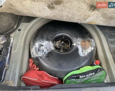 Сірий Тойота Камрі, об'ємом двигуна 3 л та пробігом 223 тис. км за 4400 $, фото 22 на Automoto.ua