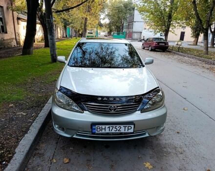 Сірий Тойота Камрі, об'ємом двигуна 3 л та пробігом 210 тис. км за 7200 $, фото 2 на Automoto.ua