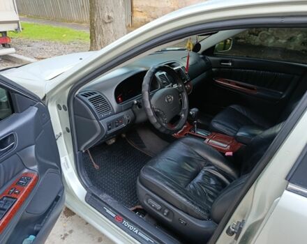 Сірий Тойота Камрі, об'ємом двигуна 3 л та пробігом 210 тис. км за 7200 $, фото 12 на Automoto.ua