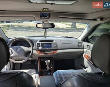 Серый Тойота Камри, объемом двигателя 3 л и пробегом 390 тыс. км за 6200 $, фото 13 на Automoto.ua