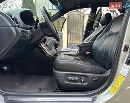 Серый Тойота Камри, объемом двигателя 2.36 л и пробегом 257 тыс. км за 8300 $, фото 48 на Automoto.ua