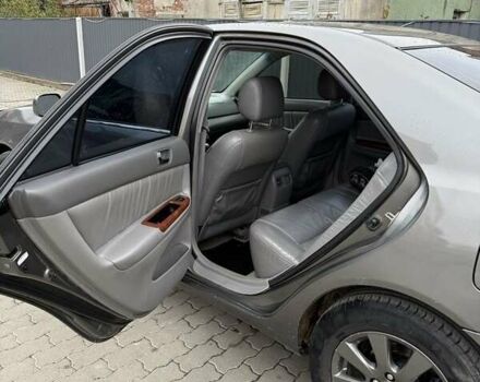 Сірий Тойота Камрі, об'ємом двигуна 3 л та пробігом 362 тис. км за 5650 $, фото 3 на Automoto.ua