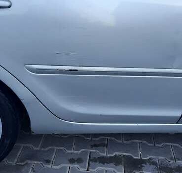 Серый Тойота Камри, объемом двигателя 3 л и пробегом 398 тыс. км за 4900 $, фото 13 на Automoto.ua