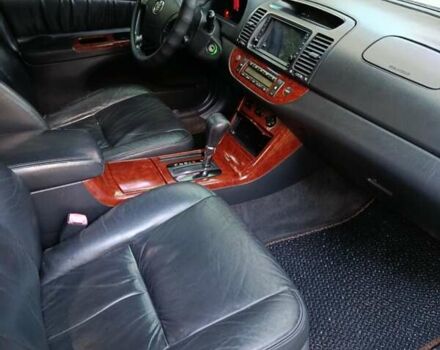 Сірий Тойота Камрі, об'ємом двигуна 3 л та пробігом 210 тис. км за 7200 $, фото 7 на Automoto.ua