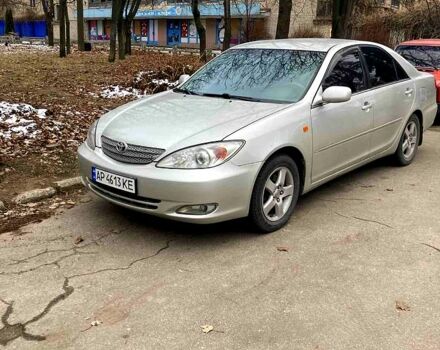 Серый Тойота Камри, объемом двигателя 2.4 л и пробегом 270 тыс. км за 5500 $, фото 1 на Automoto.ua