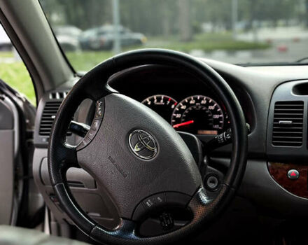 Серый Тойота Камри, объемом двигателя 3 л и пробегом 247 тыс. км за 5000 $, фото 7 на Automoto.ua