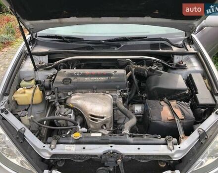 Серый Тойота Камри, объемом двигателя 2.4 л и пробегом 201 тыс. км за 5900 $, фото 14 на Automoto.ua