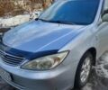 Сірий Тойота Камрі, об'ємом двигуна 3 л та пробігом 339 тис. км за 5200 $, фото 1 на Automoto.ua