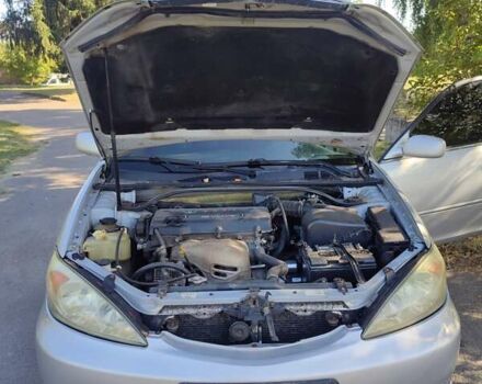 Серый Тойота Камри, объемом двигателя 2.36 л и пробегом 308 тыс. км за 4500 $, фото 17 на Automoto.ua