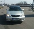 Сірий Тойота Камрі, об'ємом двигуна 2.4 л та пробігом 205 тис. км за 8700 $, фото 1 на Automoto.ua