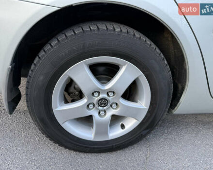 Серый Тойота Камри, объемом двигателя 2.4 л и пробегом 42 тыс. км за 10900 $, фото 48 на Automoto.ua