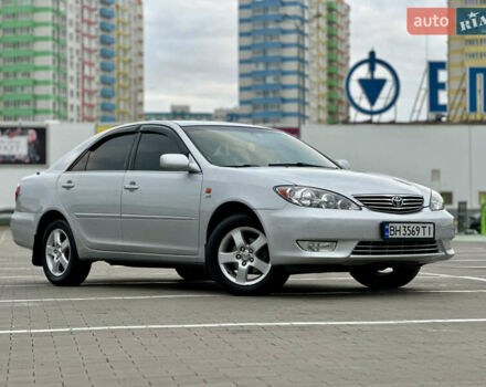 Серый Тойота Камри, объемом двигателя 2.36 л и пробегом 220 тыс. км за 6200 $, фото 7 на Automoto.ua