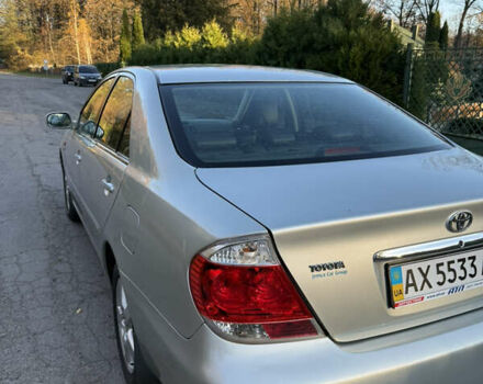 Серый Тойота Камри, объемом двигателя 2.4 л и пробегом 42 тыс. км за 10900 $, фото 37 на Automoto.ua