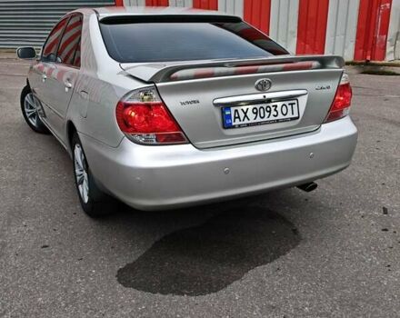 Сірий Тойота Камрі, об'ємом двигуна 3 л та пробігом 317 тис. км за 7700 $, фото 5 на Automoto.ua