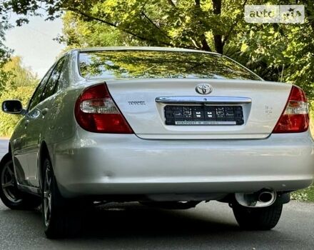 Серый Тойота Камри, объемом двигателя 2.36 л и пробегом 213 тыс. км за 6300 $, фото 6 на Automoto.ua