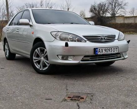 Сірий Тойота Камрі, об'ємом двигуна 3 л та пробігом 317 тис. км за 7700 $, фото 27 на Automoto.ua