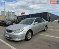 Сірий Тойота Камрі, об'ємом двигуна 3 л та пробігом 470 тис. км за 4600 $, фото 1 на Automoto.ua