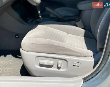 Сірий Тойота Камрі, об'ємом двигуна 3 л та пробігом 250 тис. км за 5500 $, фото 14 на Automoto.ua